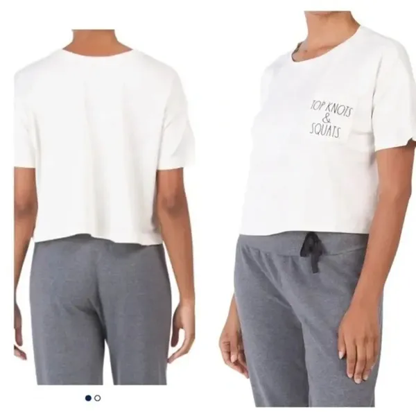 ✨ Rae Dunn Women's Large Rare Cropped Gym T-Shirt With Pocket. ✨ - Image 2