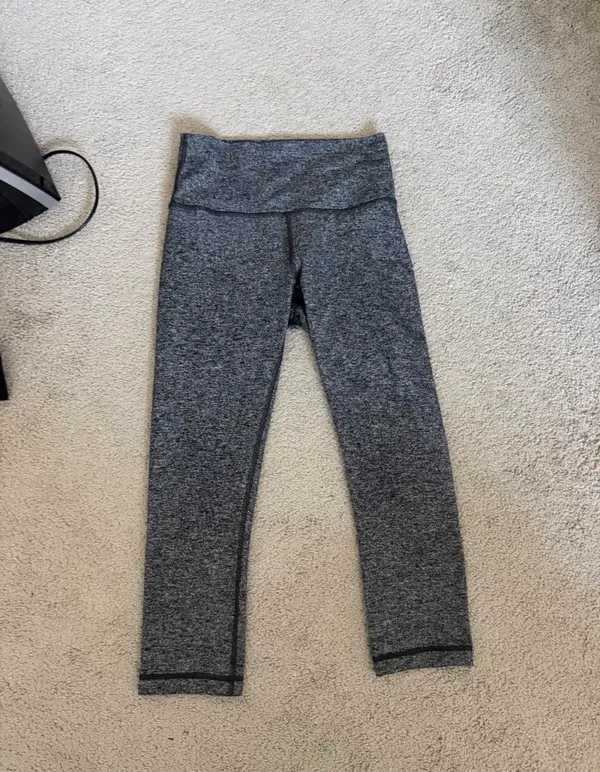 Lululemon Leggings 28" Align - Image 2