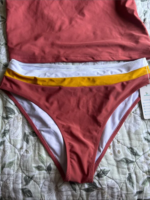 beachsissi Bandeau - Women's Swimsuits, Strapless, with Abdominal Control - Image 6