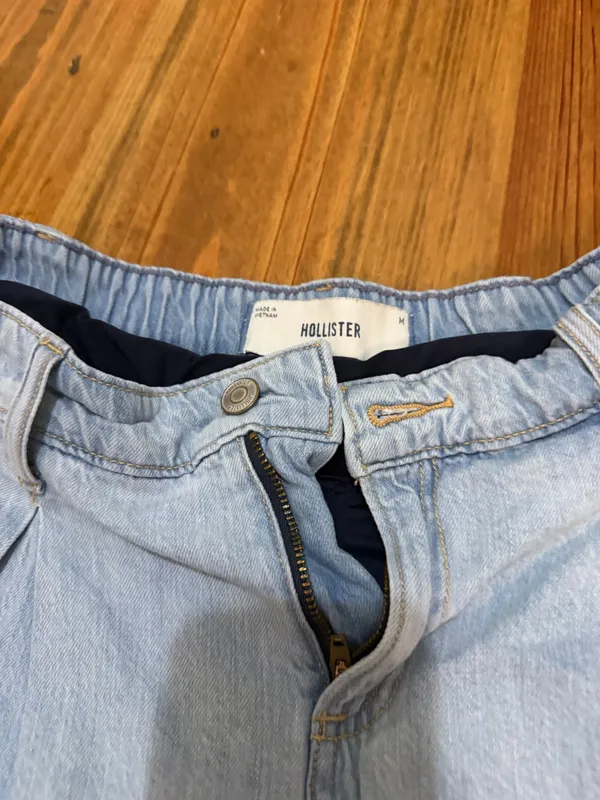 Hollister Mini Denim Jean Skirt - Image 2