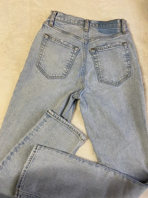 Ultra High Rise 90s Slim Straight Jean - Image 11