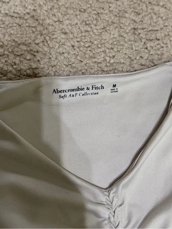 Abercrombie Soft A&F Collection Ruched Tank Top Medium - Image 6