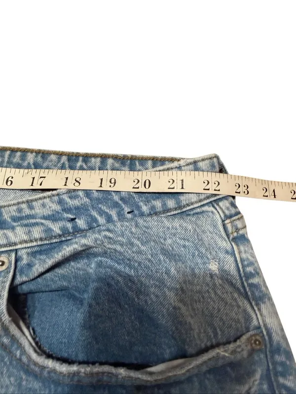 Abercrombie & Fitch High Rise/ Relaxed Jeans Sz 22 NWT - Image 4