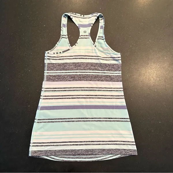 Lululemon Cool Racerback Groovy Stripe Static Wave Cadet Blue Size 8 - Image 6