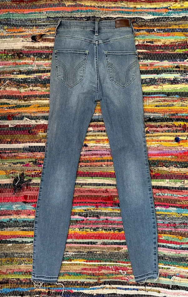 Hollister Skinny Jeans - Image 3
