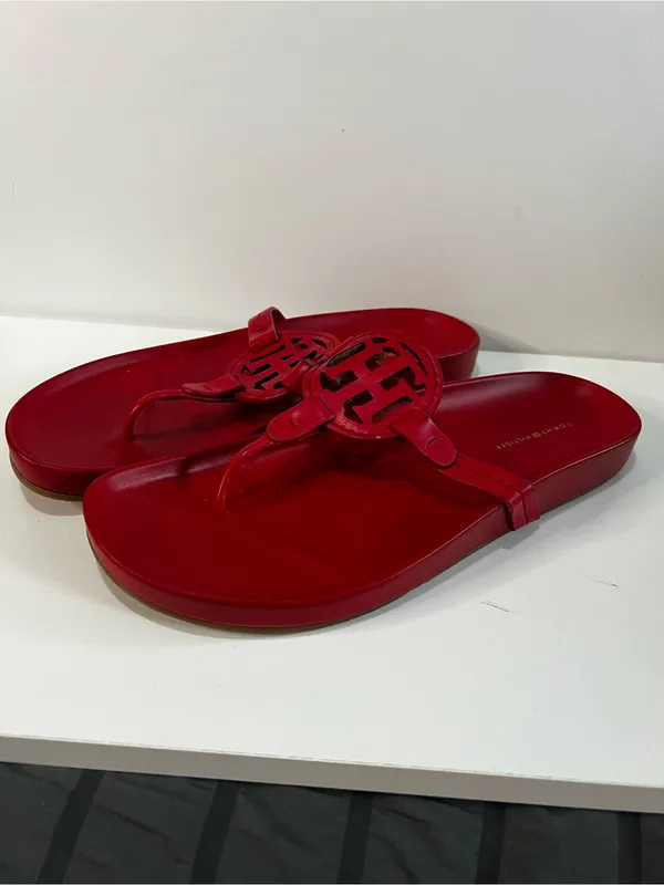 Tommy Hilfiger Relina Red Logo Monogram Thong Slip On Sandals - Image 3