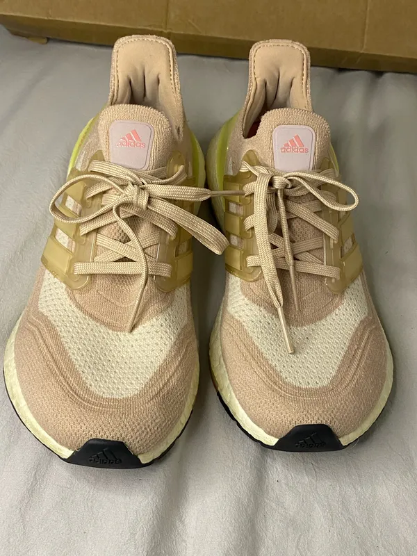 Adidas Ultraboost 21 Primeblue Running Shoes Ash Pearl Dusty Pink Womens Size 7.5 - Image 2