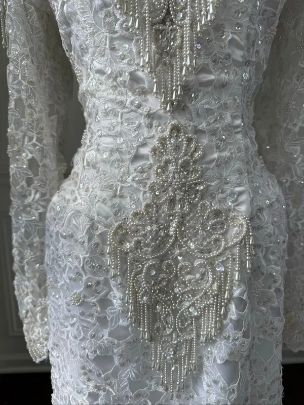 Vintage 80s Wedding Dress Heavily Embellished Long Sleeve Plunging Back S M 6 - Image 4
