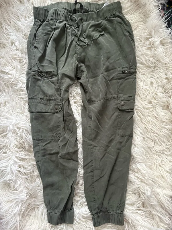 Banana Republic Petite M Olive Lyocell Cargo Jogger Pants - Image 2