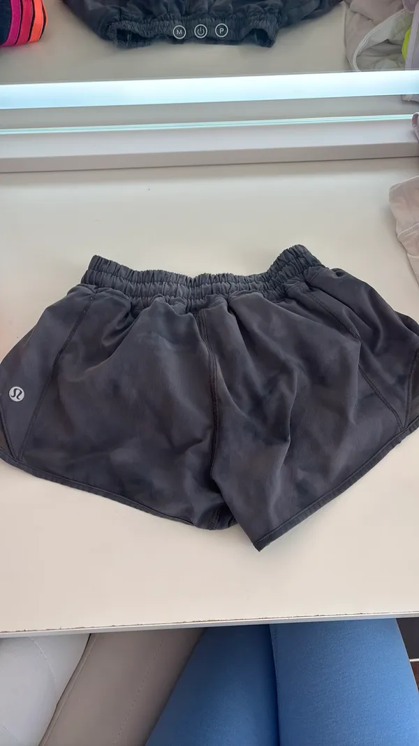 Lululemon Hottie Hot - Image 2