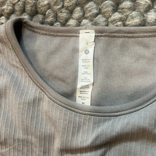 Lululemon Ebb to Street Long Sleeve in Heather Grey Size 2 - Image 5