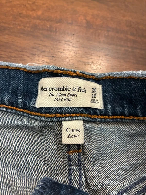 Abercrombie and Fitch The Mom Short 30 10 Curve Love Mid Rise Denim Shorts Jeans - Image 2
