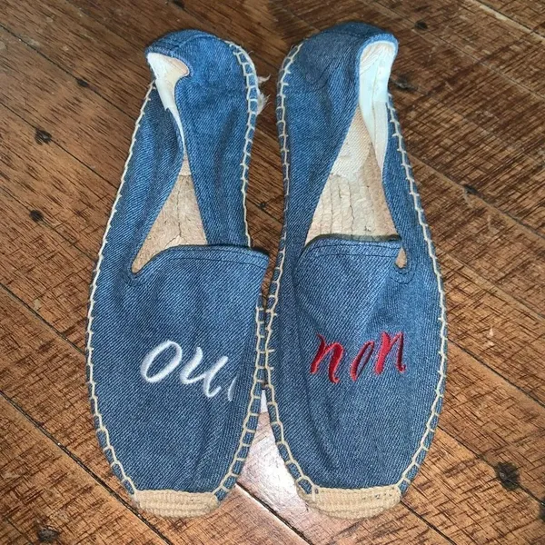 Soludos denim blue embroidered Oui Non raffia slip on shoes - Image 2