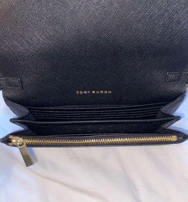 Tory Burch Emerson Chain Wallet - Image 3