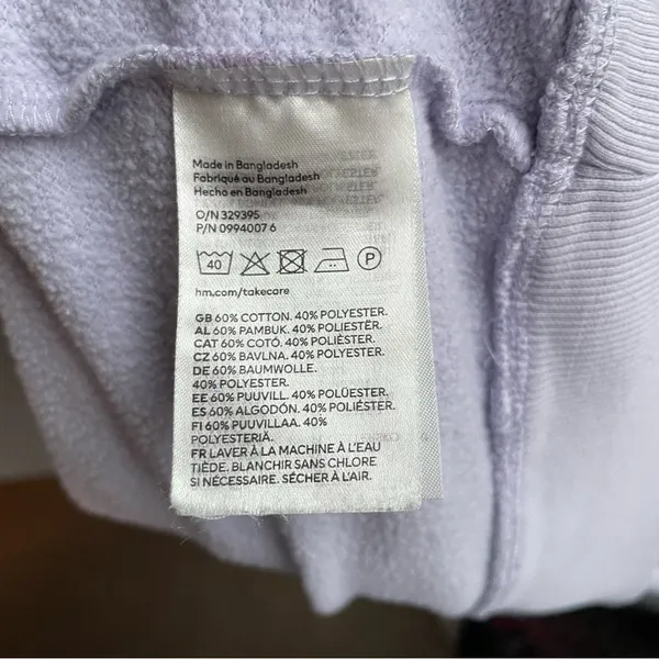 H&M- Women’s Purple Crewneck Size XL - Image 4