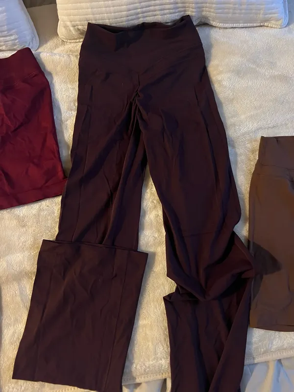 Gymshark Whitney Tall Flared Legging - Image 3