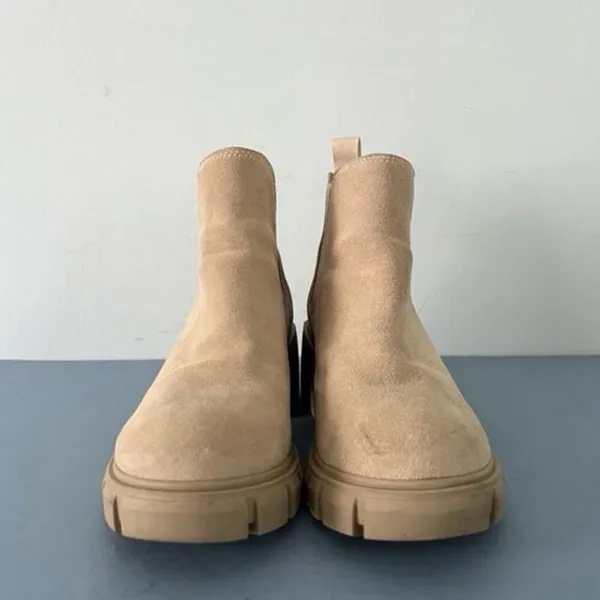 Steve Madden Howler Sand Suede Chelsea‎ Lug Sole Ankle Boots - Image 3