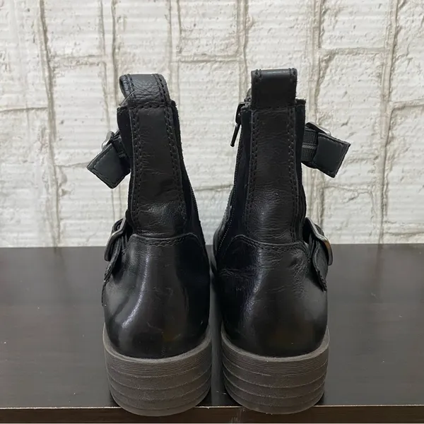 LUCKY BRAND Black Leather Double Buckle Moto Ankle Boots Size 7.5 - Image 3