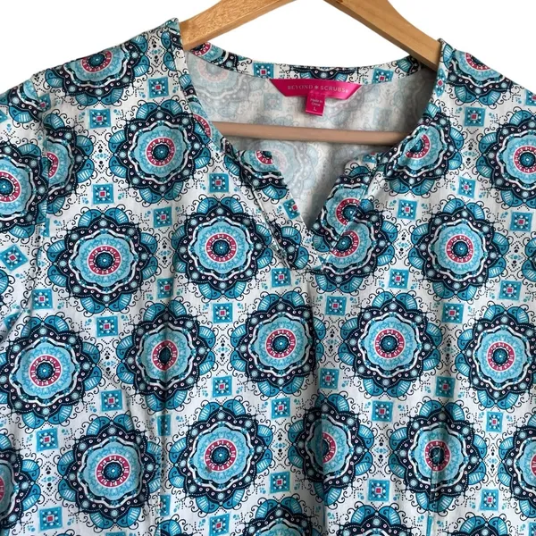 Beyond Scrubs Women Scrub Top L Blue Medallian Medical Uniform‎ Nurse Workwear - Image 9