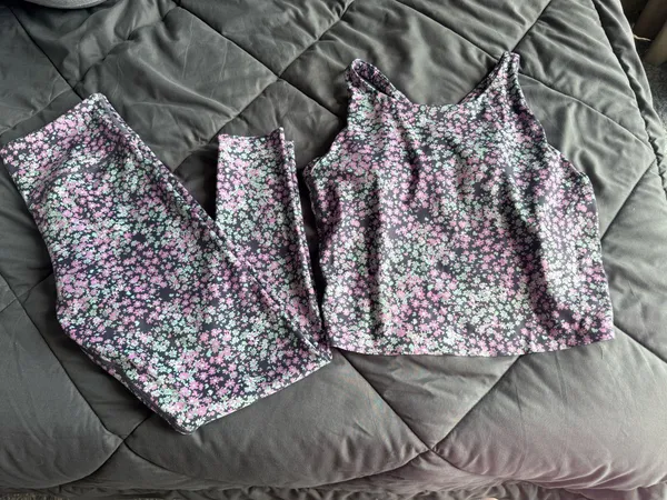 Sage Collective Leggings and Sports Bra Set - Image 5