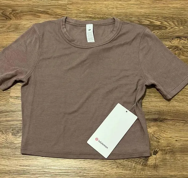Lululemon Hold Tight Straight Hem Cropped T-shirt - Image 2