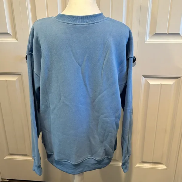 Bailey Rose Medium Embroidered‎ “Malibu Athletics” Blue Crewneck Pullover - Image 10