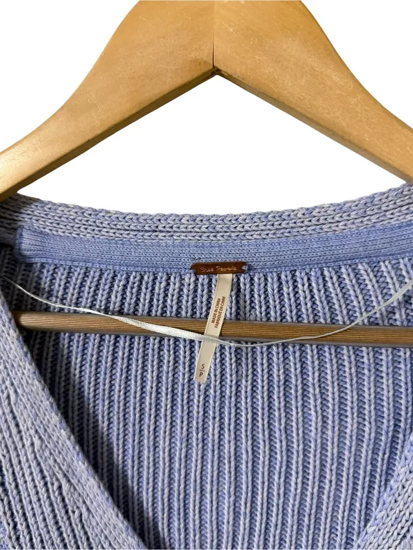 FREE PEOPLE When It Rains Vneck Cotton Blue Sweater Pullover Top - Image 4
