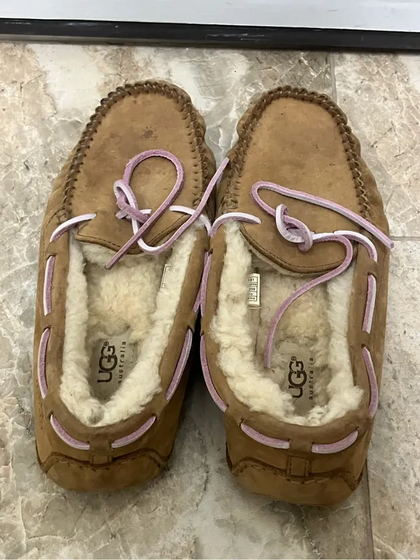 UGG Dakota Brown Suede Slippers Moccasin Sheepskin Wool Lined Size 8 Women’s - Image 2