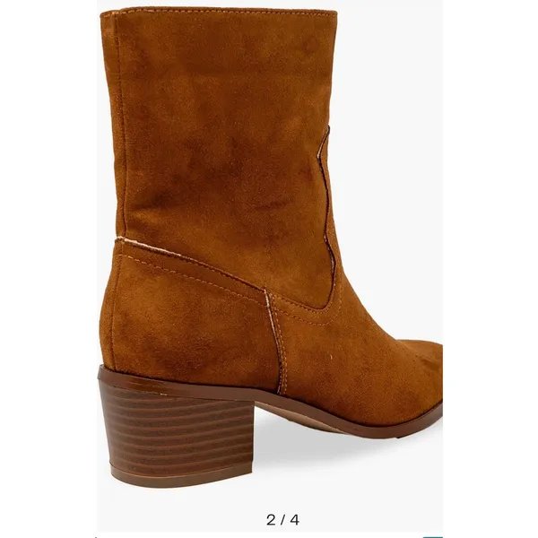 CHESE AND CHLOE Women's Brown Suede Ankle Boots Size 6 NIB Block Heel - Image 2