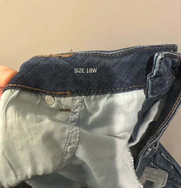 Flare Jeans - Image 4