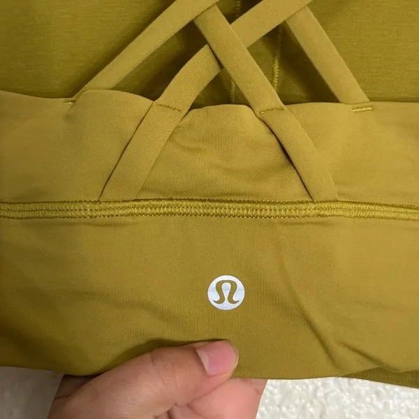 Lululemon Energy Bra Luxtreme sports bra Size 6 mustard yellow color - Image 5