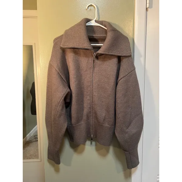 Women's Size Large Full Zip Cardigan Sweater Oversized Collar Cafe Brown Ribbed - Image 3