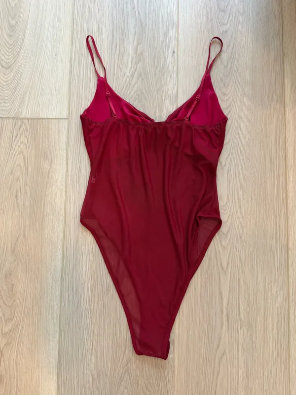 Boohoo Sheer Burgundy Bodysuit with Spaghetti Straps - Image 4