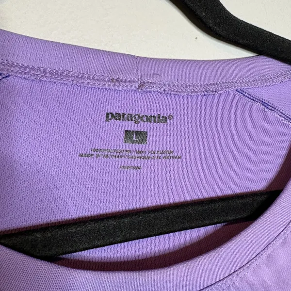 Patagonia purple base layer top - Image 3