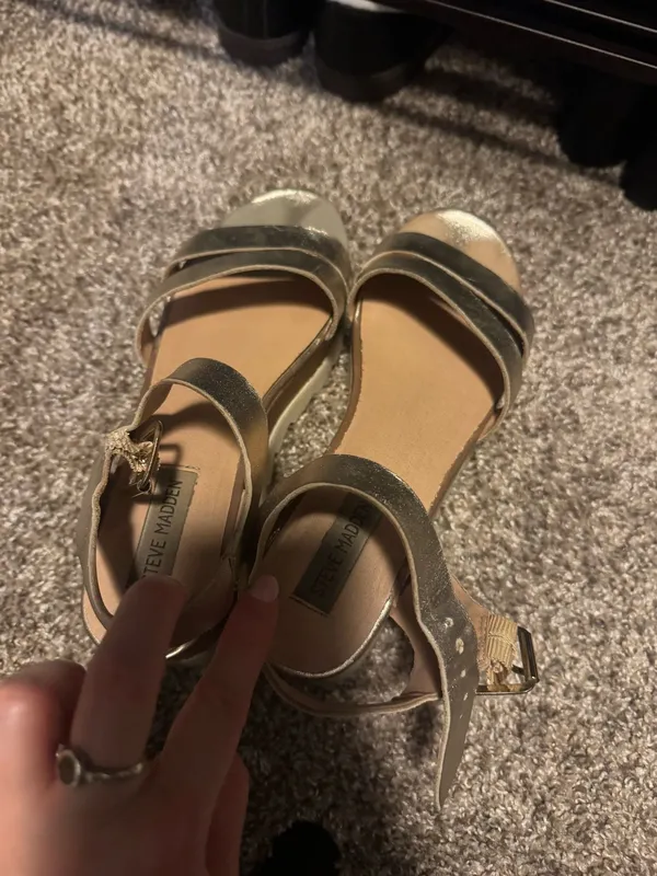 Steve Madden Platform Sandals - Image 3
