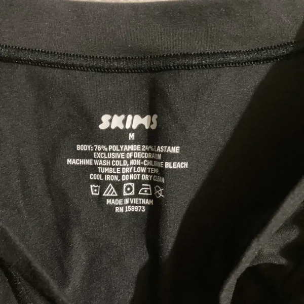 SKIMS Fits Everybody T-Shirt M - Image 4