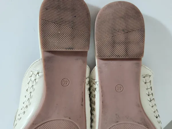 Womens Cream Woven Flat Mules with Tassel Detail Size 40 US 9 - Image 5