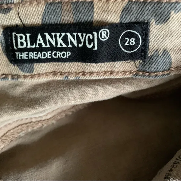 Blank NYC The Reade Crop Catwalk Cropped Denim Animal Print 28 - Image 14