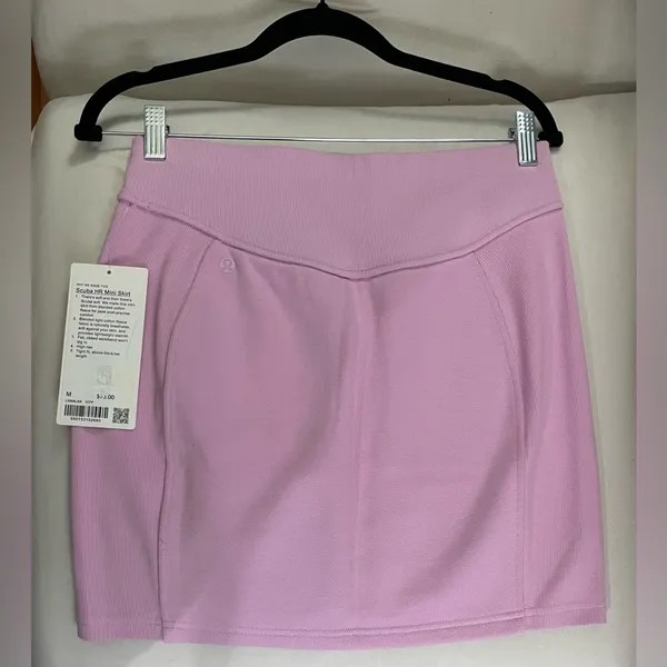 Lululemon NWT Scuba High Rise Mini Skirt Vitapink Size M - Image 8