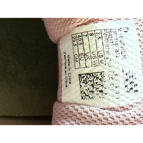New Balance 1906R Pink Silver Running Shoes M1906NLN‎ Womens 9 Mens 7.5 - Image 8