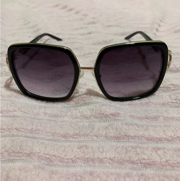 Guess Sunglasses - Image 2