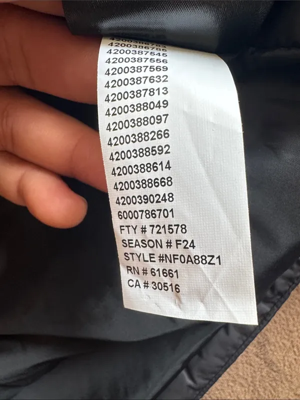 The north face 600 black women's puffer jacket from - Image 4