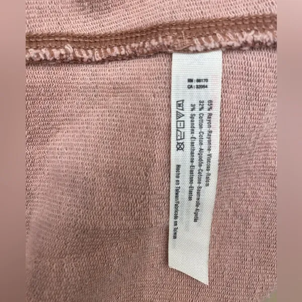 Free people movement peekaboo sweatshirt size L - Image 4