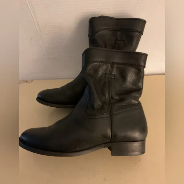 Frye women Black Leather moto Cara Roper boots size 6.5 - Image 4