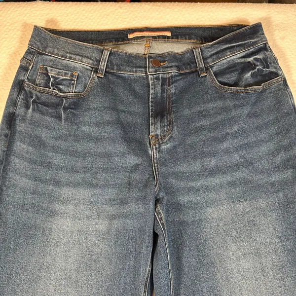 Standards & Practices Bootcut Jeans Women's Size 14 Whiskered Blue Denim - Image 2