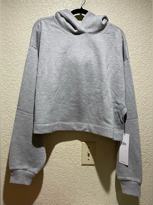 Alo NWT Bae Hoodie Athletic Heather Grey Cropped Pullover Sweatshirt Size L - Image 4