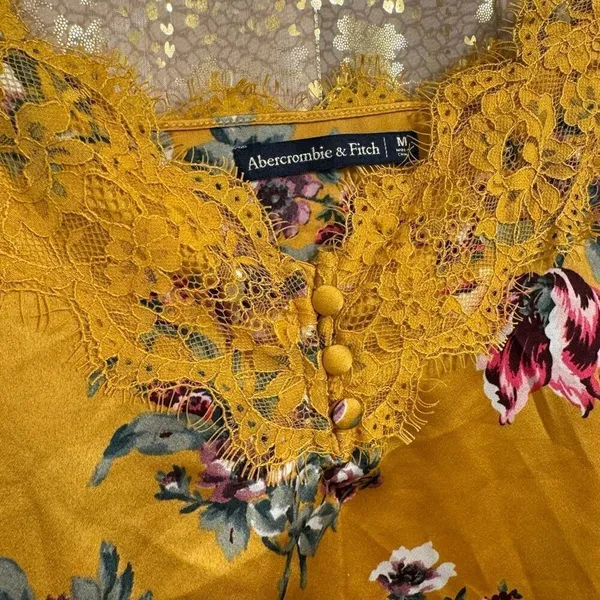 Abercrombie & Fitch Marigold Golden Floral Silky‎ Lace Camisole Top Med - Image 3