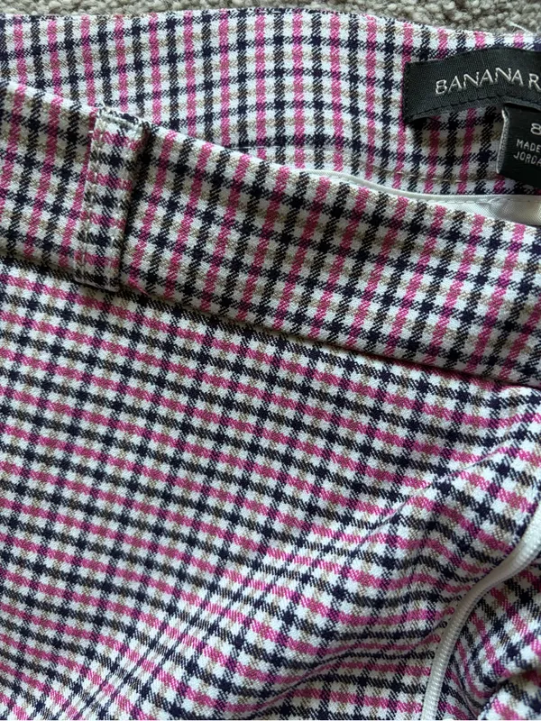 Banana Republic Sloan Pants - 8 - pink, black, tan plaid. - Image 4