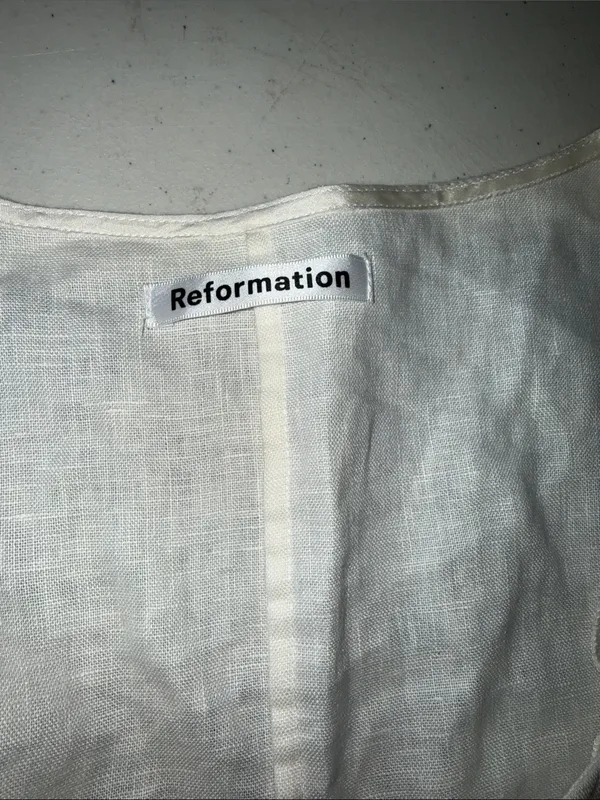 Reformation Clay Dress with mini Linen cut out puff shoulder - Image 6