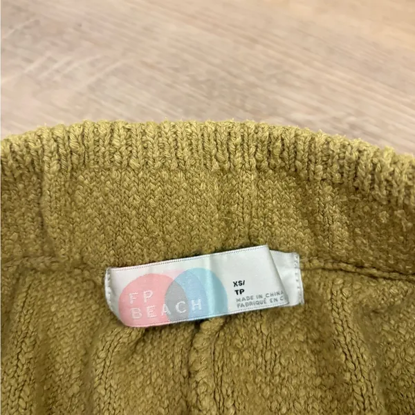 Free People Beach Knit Sweater and Pants Set size xs - Image 9